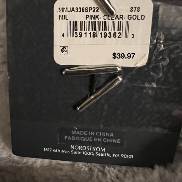 💗💍 NWT Nordstrom Melrose & Market Gold Ring set 4 rings Sz M/L (Appox Sz 6-8) - Picture 7 of 8